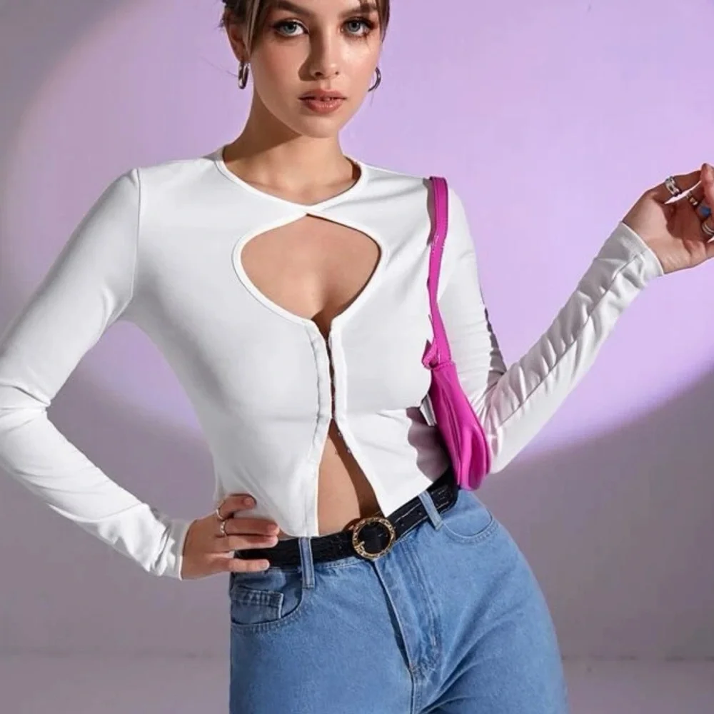 SHEIN ICON Solid Cut Out Crop White Tee Size Small